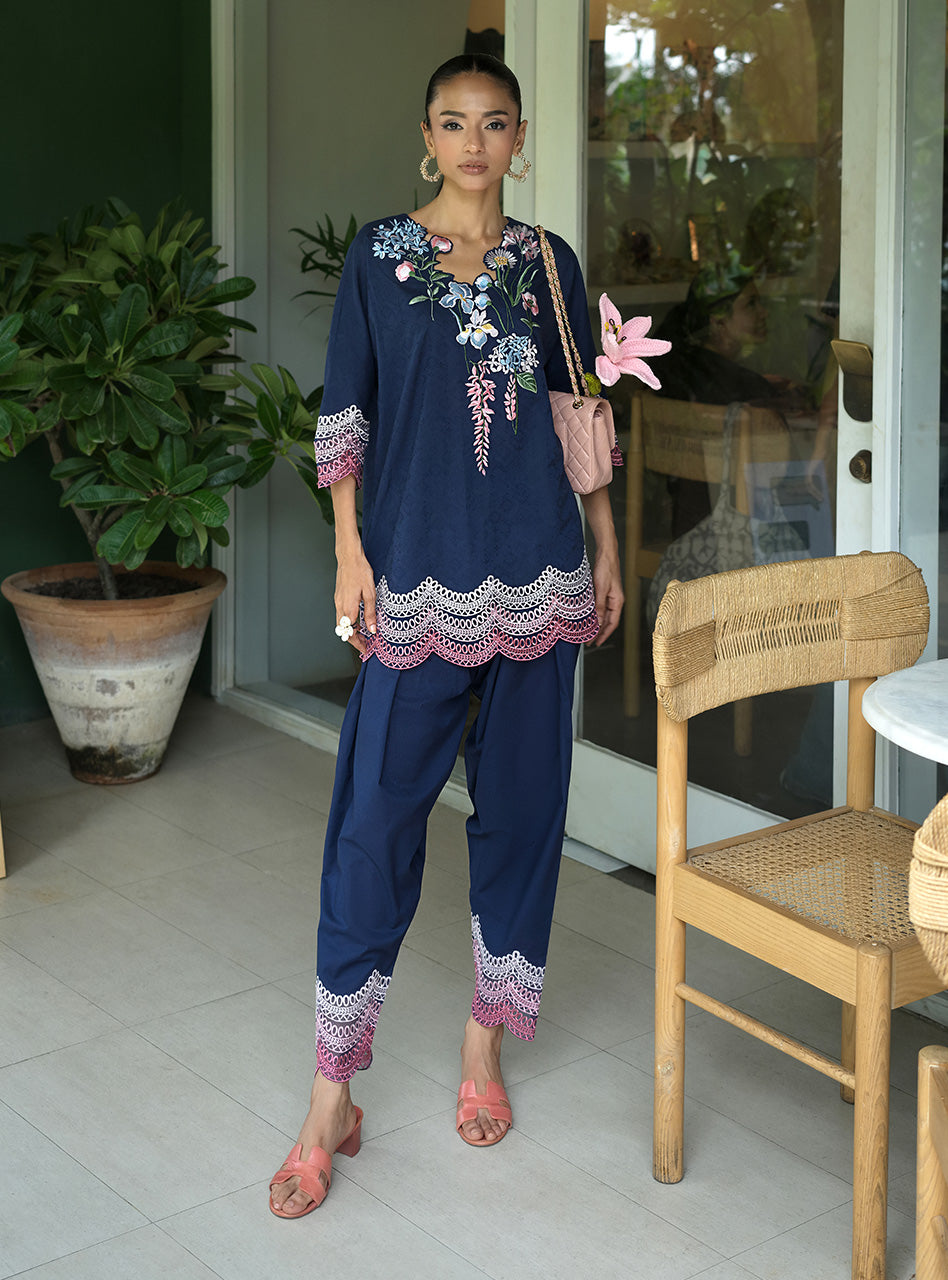 Retail Price: 19,500/-PKR
